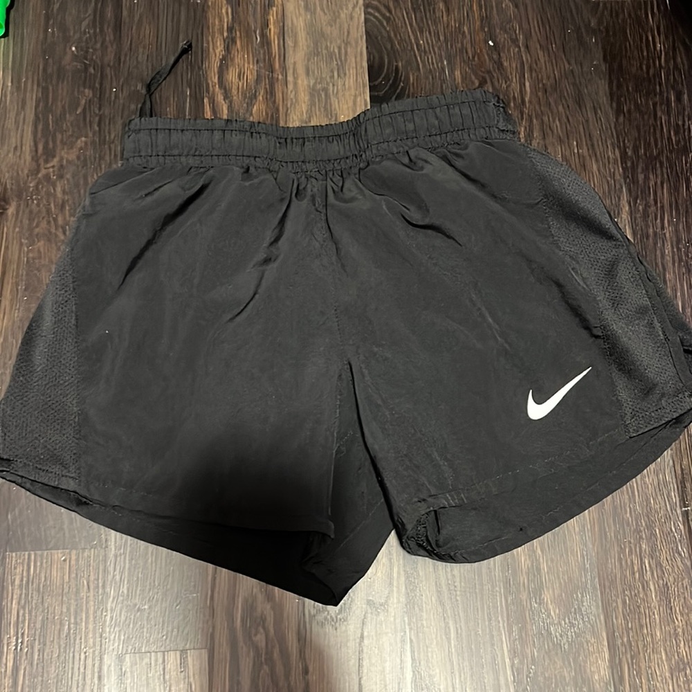 Girls size medium Nike Dri-Fit black shorts